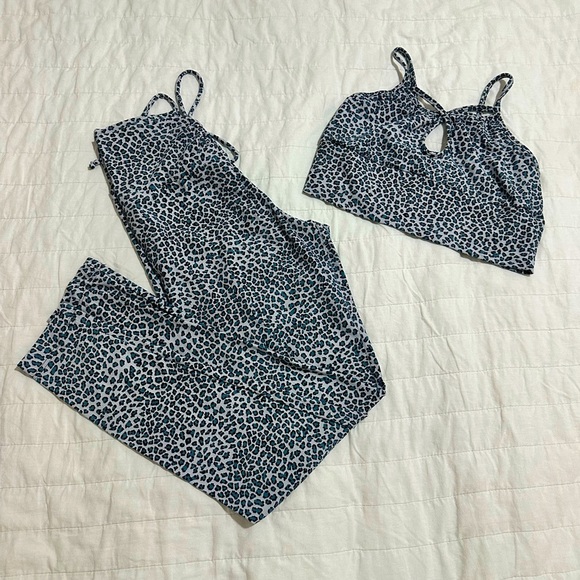Leopard Print Set - Picture 1 of 2